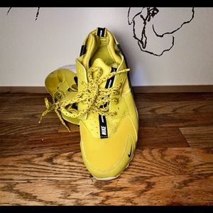 Nike Sneakers (mustard color)